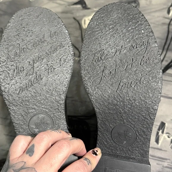 JOHN FLUVOG SLACKER VAGABOND LACE UP CORSET TOE MID CALF BOOTS SZ 8 LIKE NEW - Picture 9 of 16